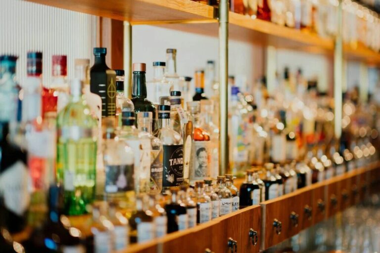 Alcohol Awareness Week: Understanding Alcohol Reactions and the Role of At-Home Testing